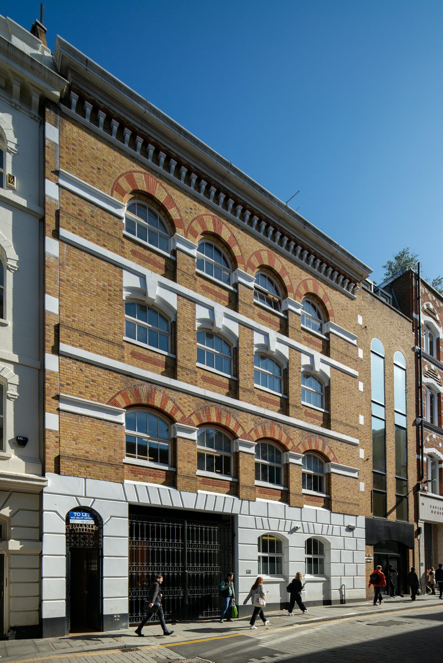 Cowcross Studios London