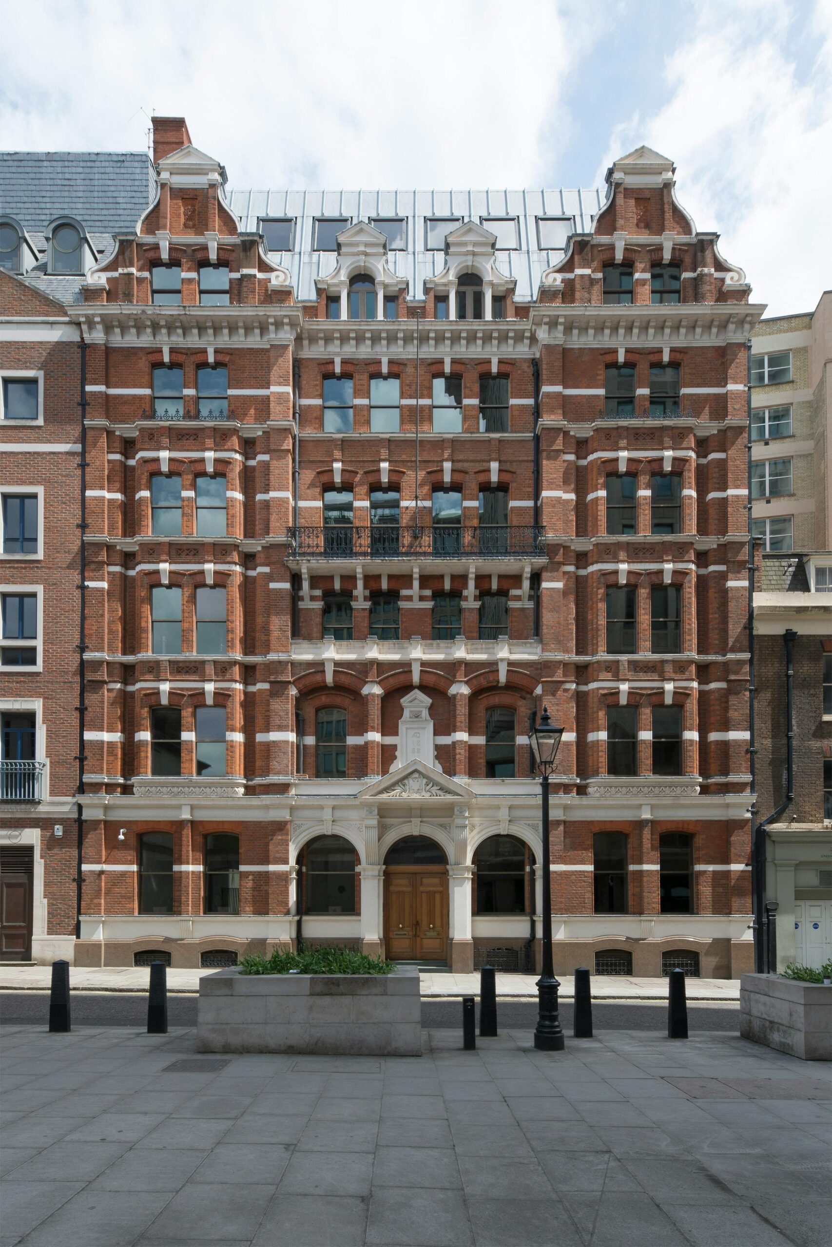 29 Queen Annes Gate London